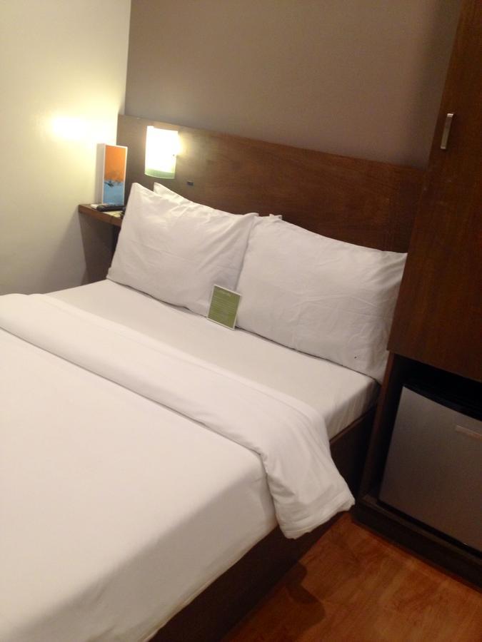 Hotel Durban Makati City Exteriér fotografie
